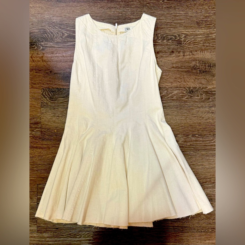 Zara Off-White Textured Dress | Sz S